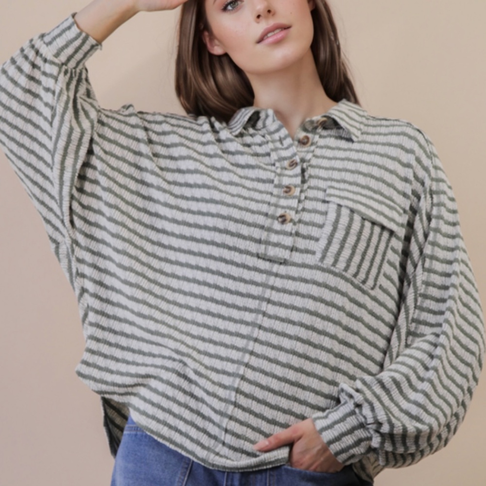 NWT New In sage oversized stripe top
